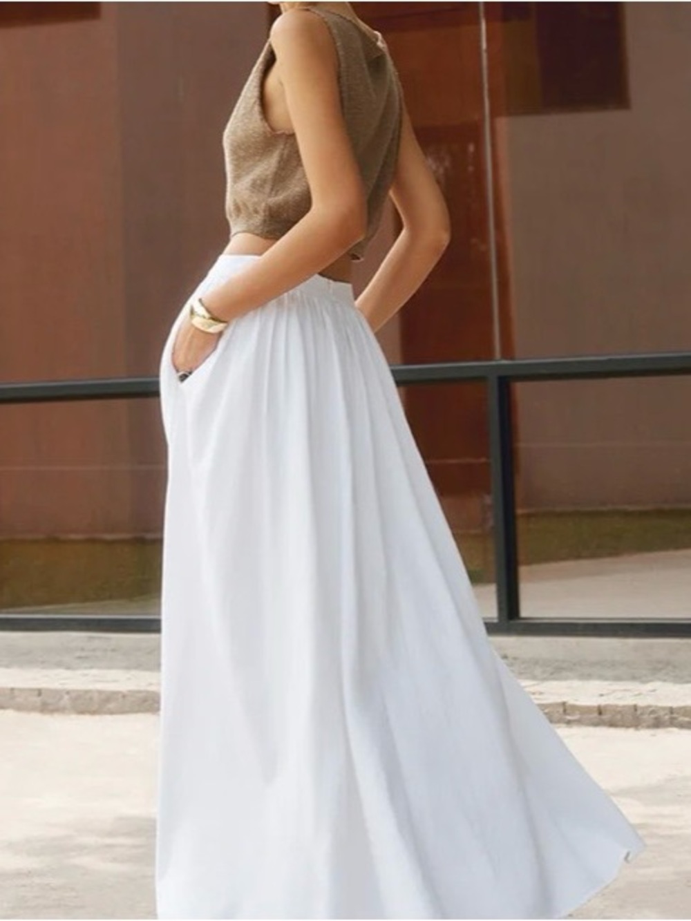 Commense White Maxi Skirt Flowy Elegant- Dress it dress it down - Picture 3 of 7